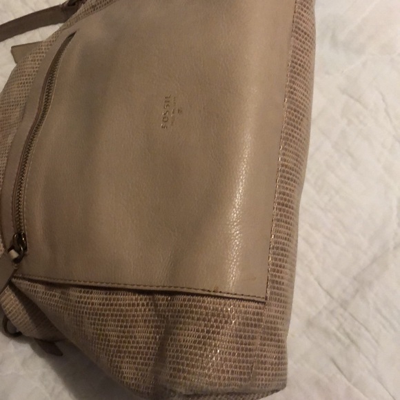 CLEARANCE!!!!!Fossil shoulder bag, used - Picture 10 of 11